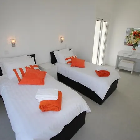 #117 La Jax By Holidays Villa *
